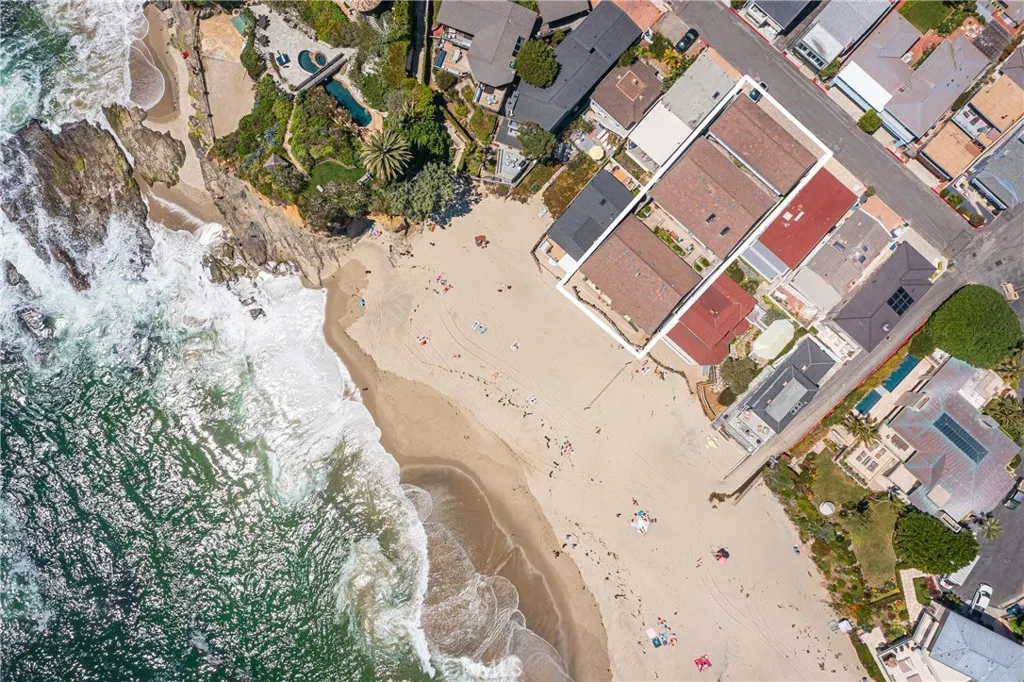 2800 Ocean Front, Laguna Beach, California 92651 home-pic-32