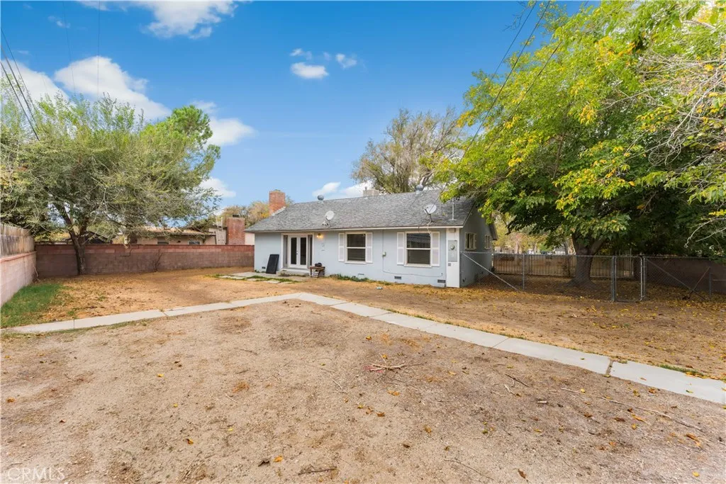 1354 W Jenner, Lancaster, California 93534 home-pic-25