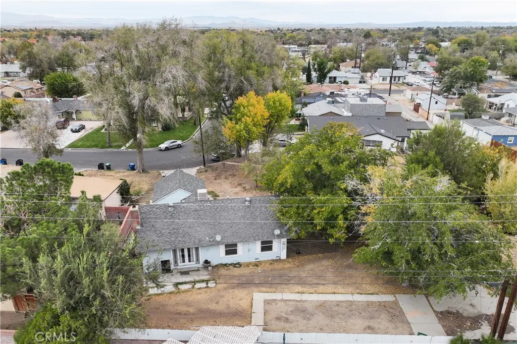 1354 W Jenner, Lancaster, California 93534 home-pic-31