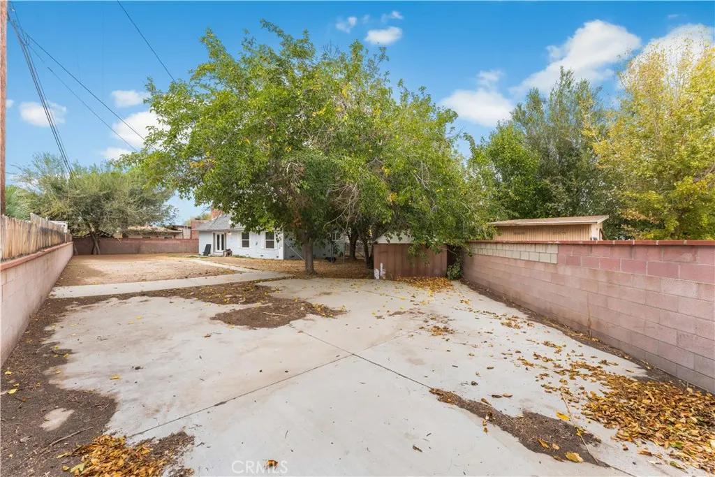 1354 W Jenner, Lancaster, California 93534 home-pic-28