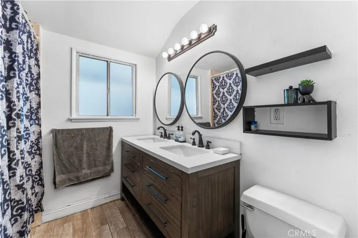 1354 W Jenner, Lancaster, California 93534