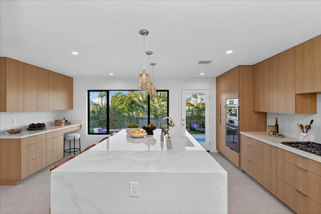 73306 Juniper Street, Palm Desert, California 92260 home-pic-14