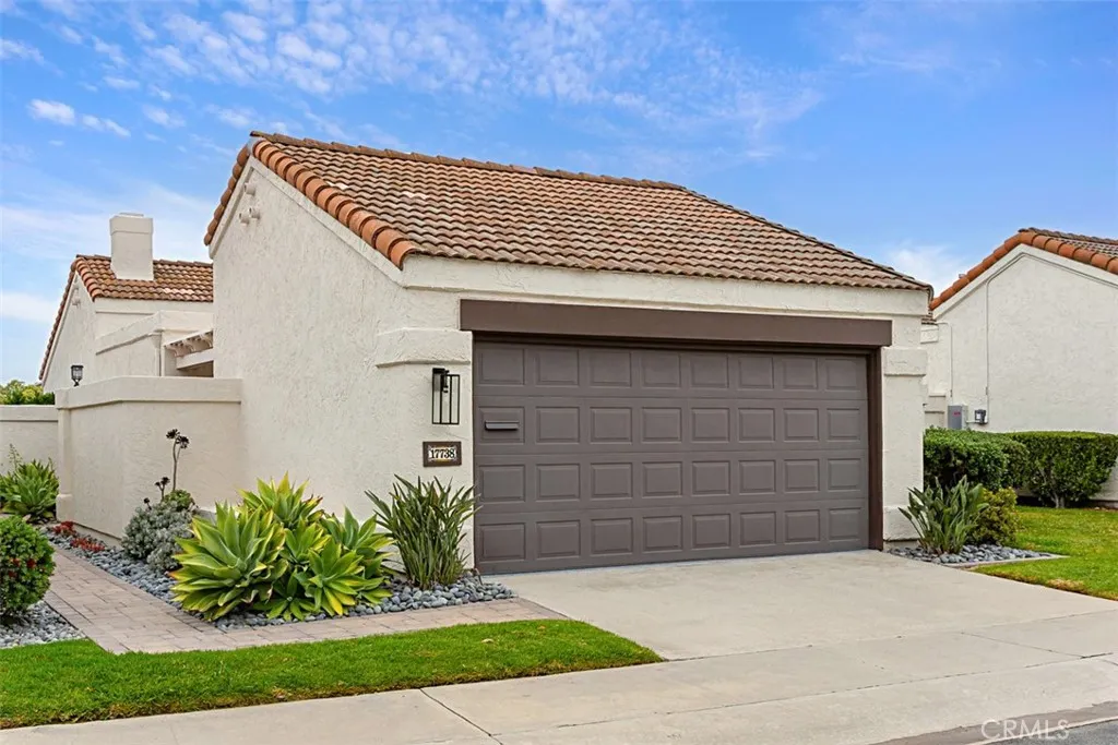 17738 Plaza Acosta, San Diego, California 92128 home-pic-3