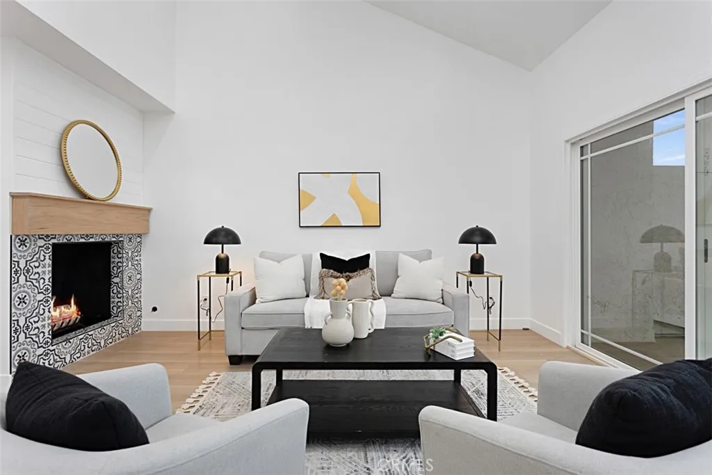 17738 Plaza Acosta, San Diego, California 92128 home-pic-6