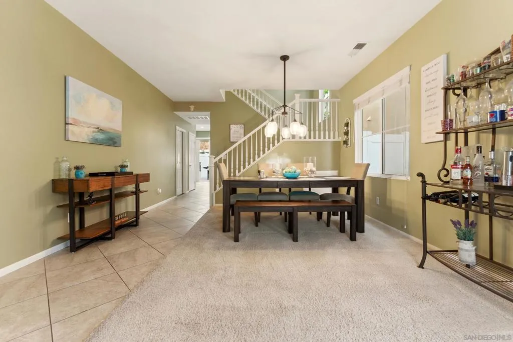465 Ashbourne Gln, Escondido, California 92027 home-pic-16