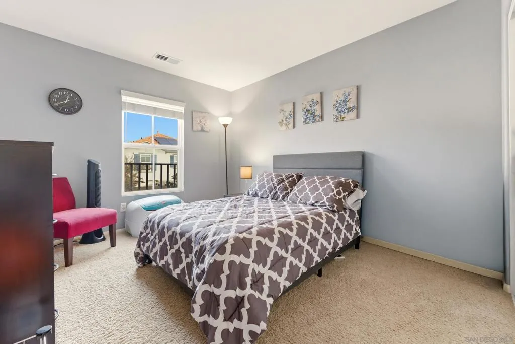 465 Ashbourne Gln, Escondido, California 92027 home-pic-33