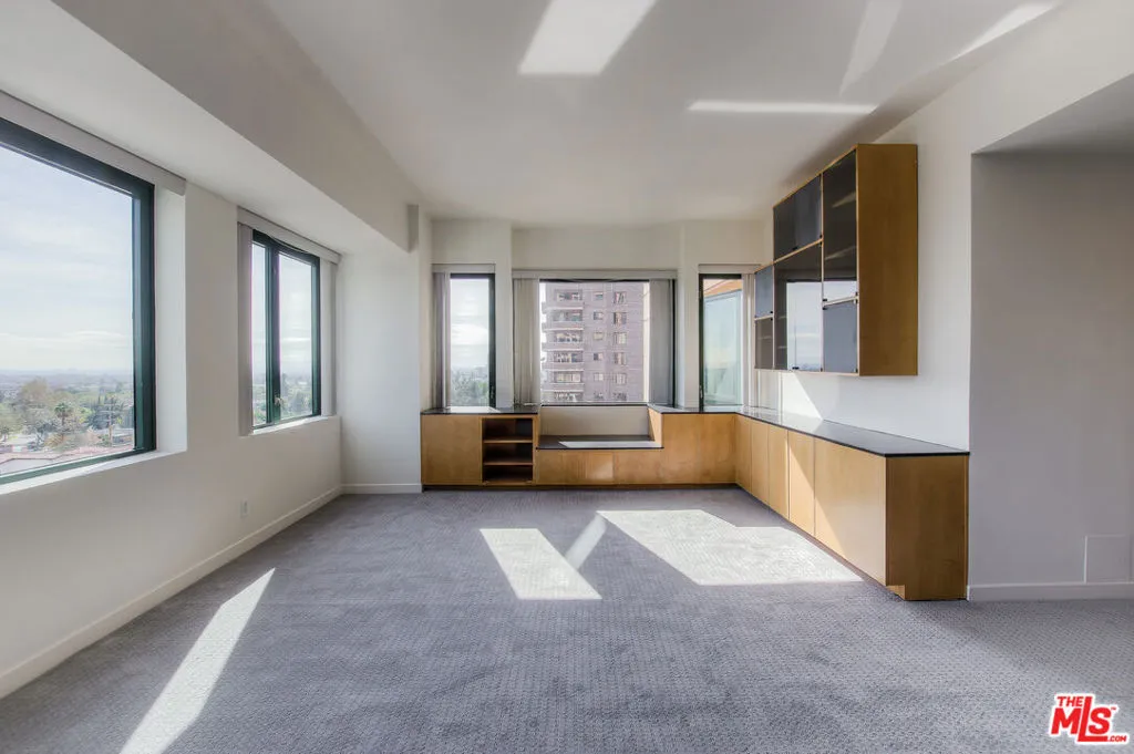 10520 Wilshire Boulevard 905, Los Angeles, California 90024 home-pic-2
