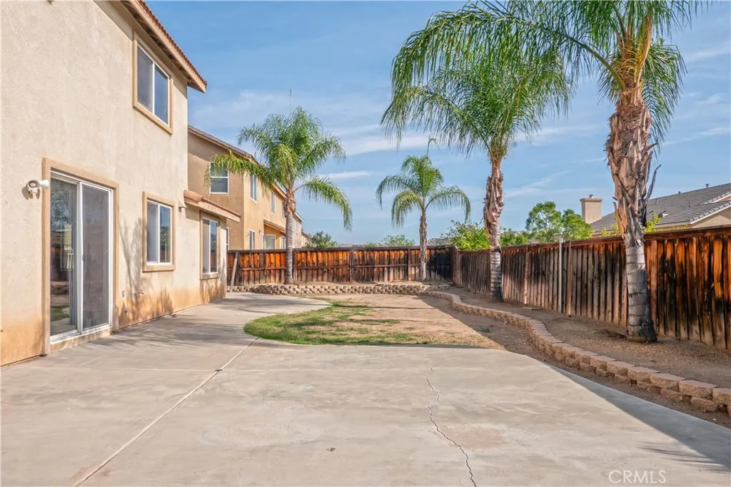 26869 Claystone, Moreno Valley, California 92555 home-pic-43