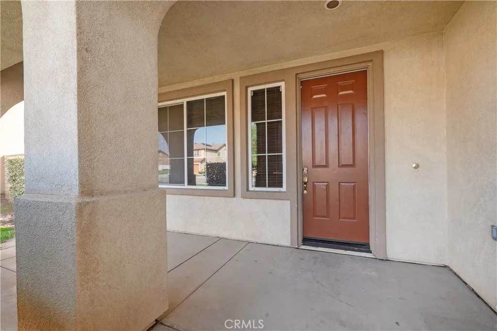 26869 Claystone, Moreno Valley, California 92555 home-pic-5