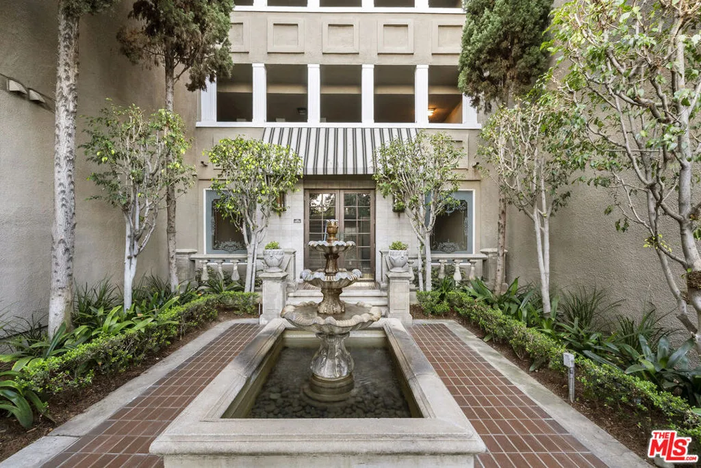 8455 Fountain Avenue 402, West Hollywood, California 90069 home-pic-42