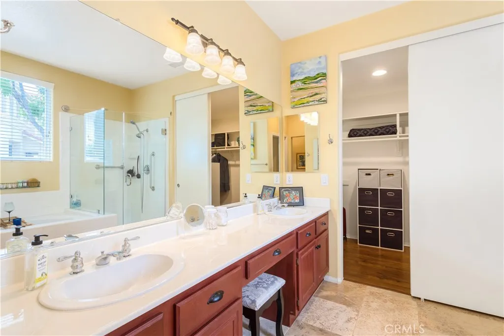 24599 Calle Perla, Murrieta, California 92562 home-pic-23