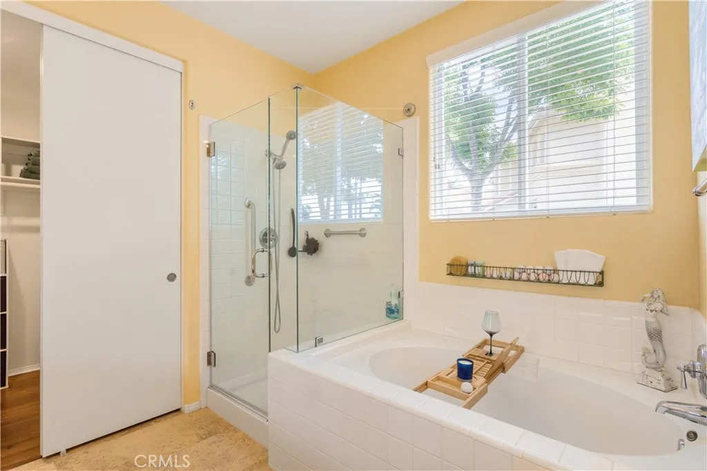 24599 Calle Perla, Murrieta, California 92562 home-pic-24