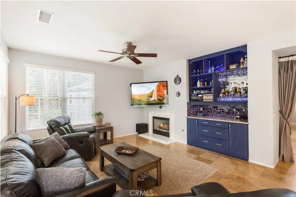 24599 Calle Perla, Murrieta, California 92562 home-pic-13