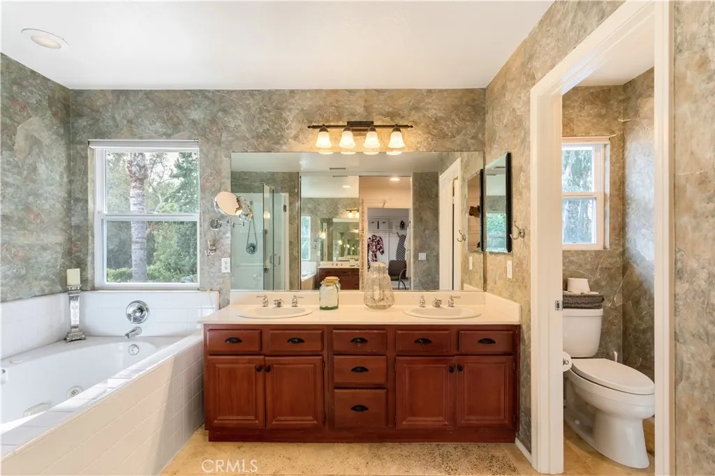 24599 Calle Perla, Murrieta, California 92562 home-pic-32