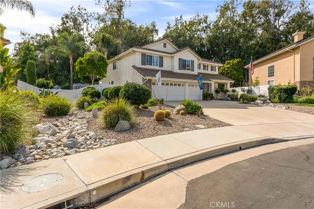 24599 Calle Perla, Murrieta, California 92562 home-pic-3
