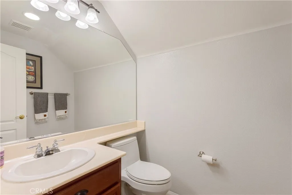 24599 Calle Perla, Murrieta, California 92562 home-pic-18