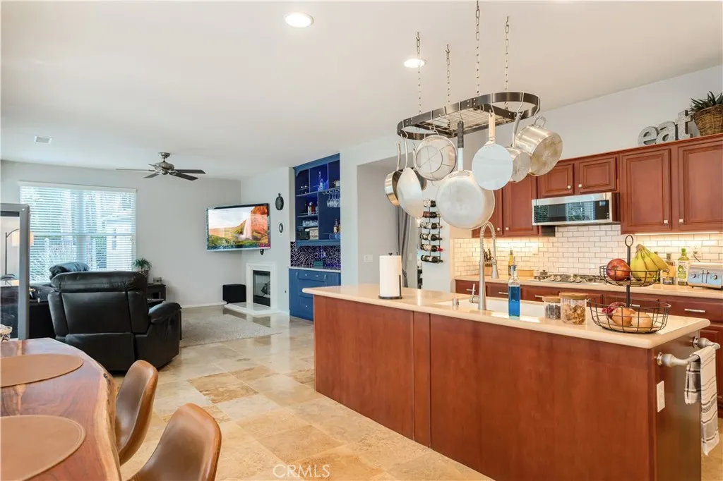 24599 Calle Perla, Murrieta, California 92562 home-pic-17