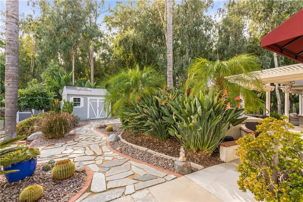 24599 Calle Perla, Murrieta, California 92562 home-pic-40