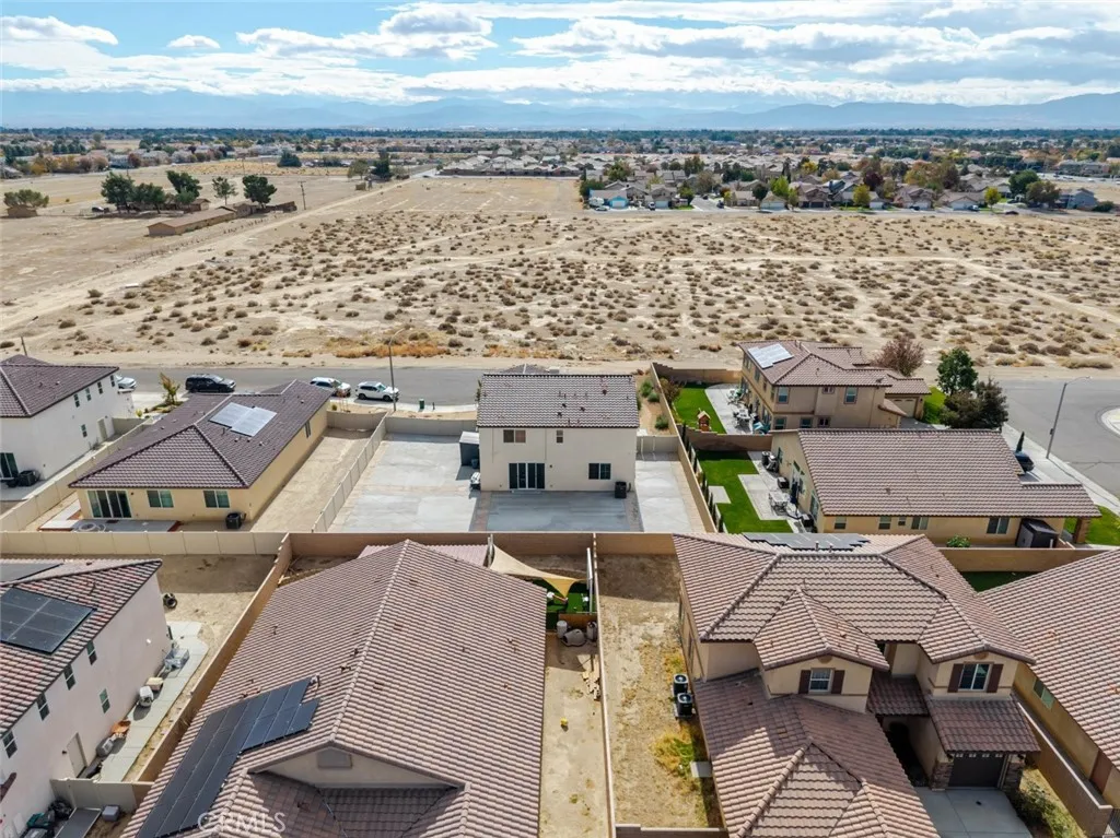 2133 Kettering Street, Lancaster, California 93535 home-pic-29