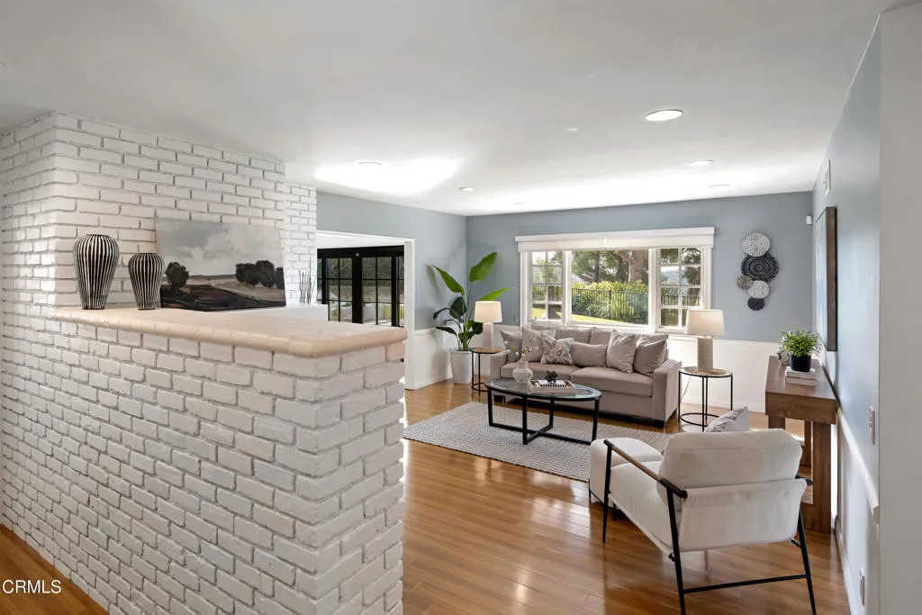 516 Venado Vista Drive, La Canada Flintridge, California 91011 home-pic-4