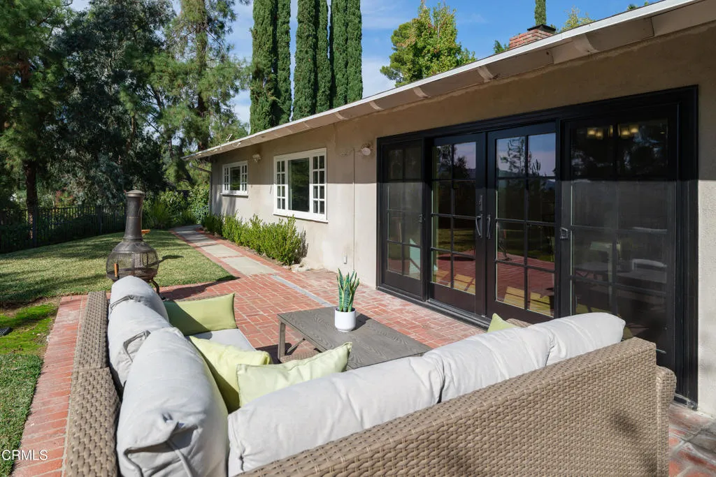 516 Venado Vista Drive, La Canada Flintridge, California 91011 home-pic-38
