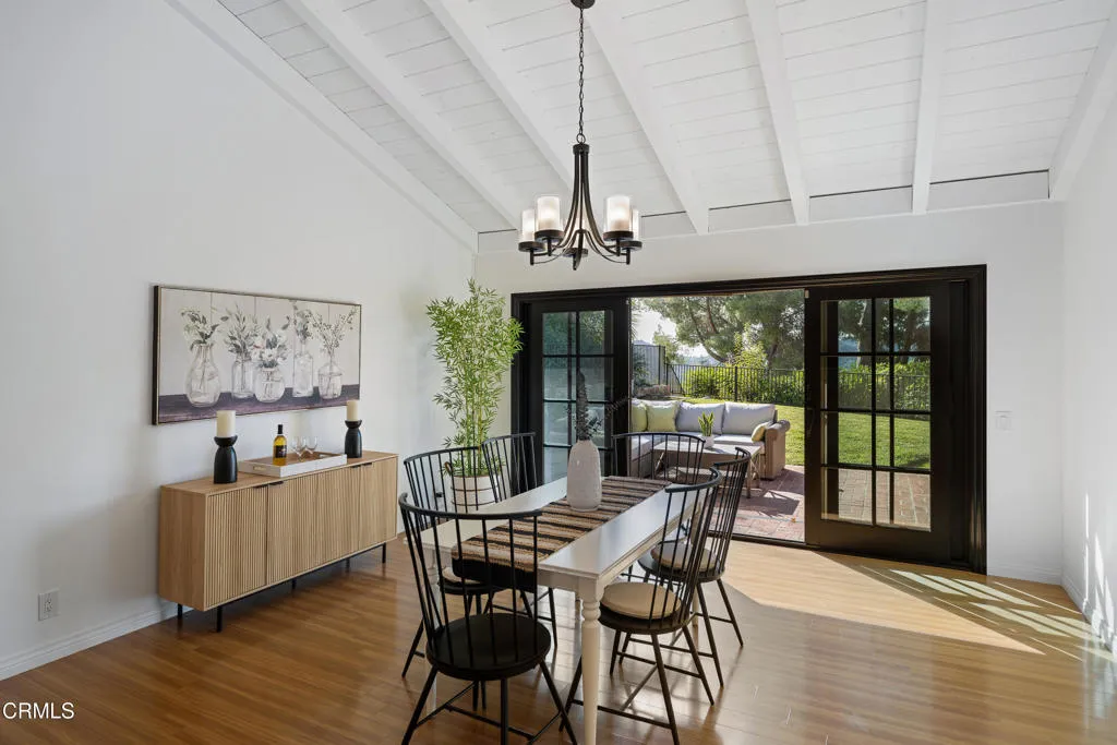 516 Venado Vista Drive, La Canada Flintridge, California 91011 home-pic-16