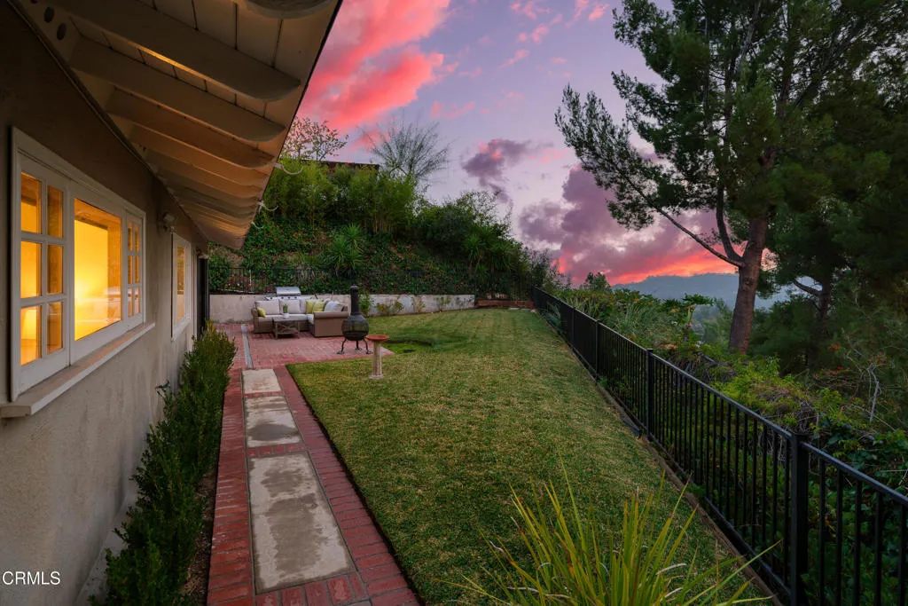 516 Venado Vista Drive, La Canada Flintridge, California 91011 home-pic-55