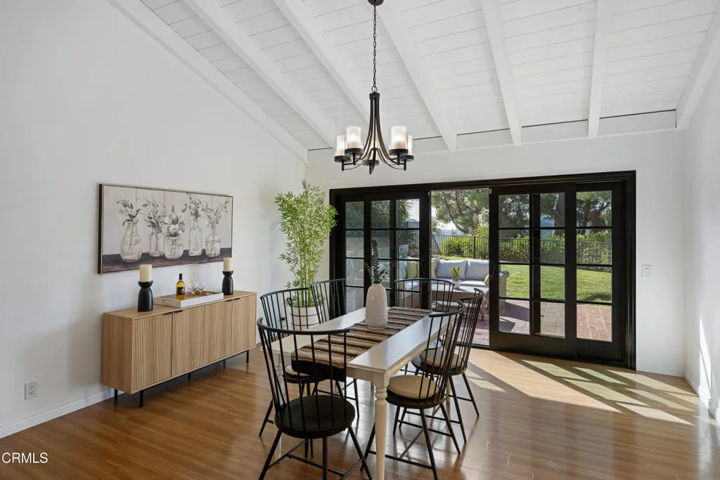 516 Venado Vista Drive, La Canada Flintridge, California 91011 home-pic-15