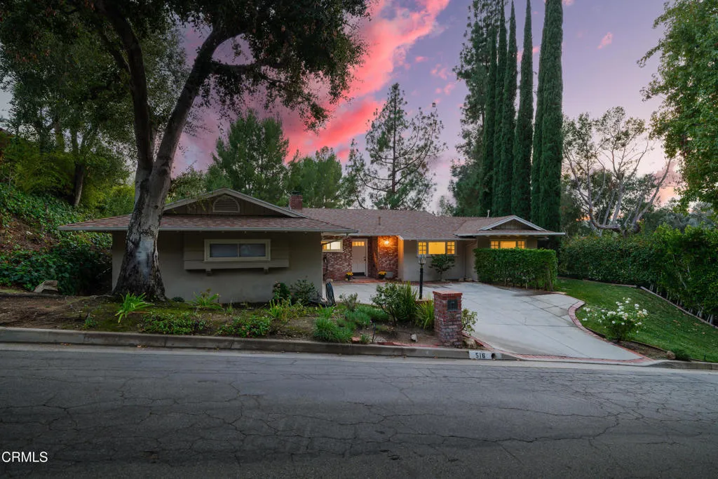 516 Venado Vista Drive, La Canada Flintridge, California 91011 home-pic-61