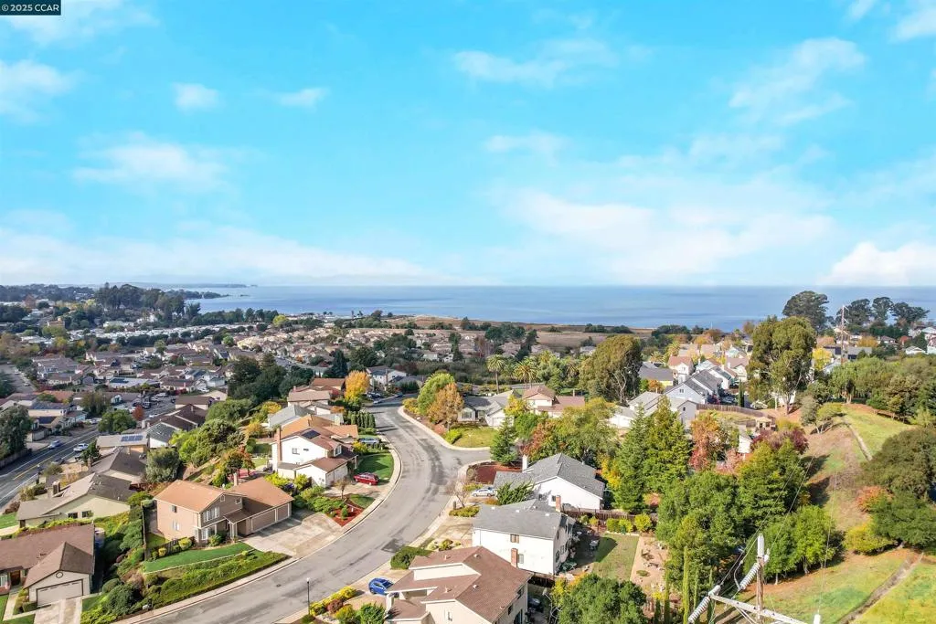 303 Atlas Dr 7, Hercules, California 94547 home-pic-42