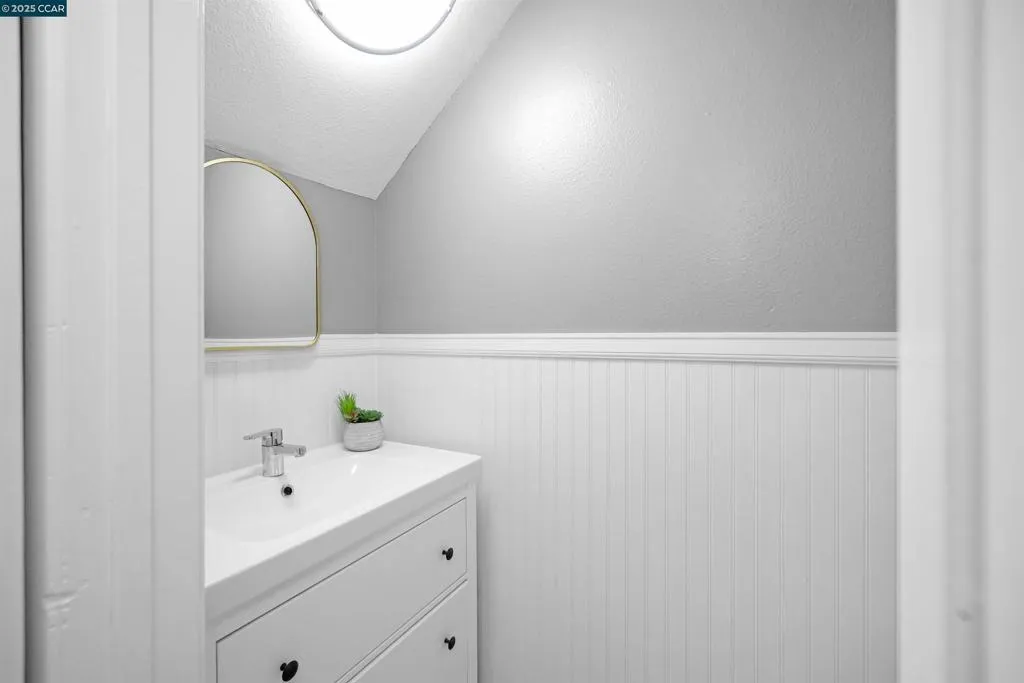 303 Atlas Dr 7, Hercules, California 94547 home-pic-22