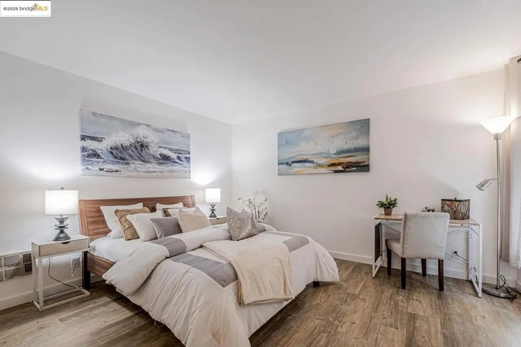 2700 Le Conte Ave 301, Berkeley, California 94709 home-pic-10