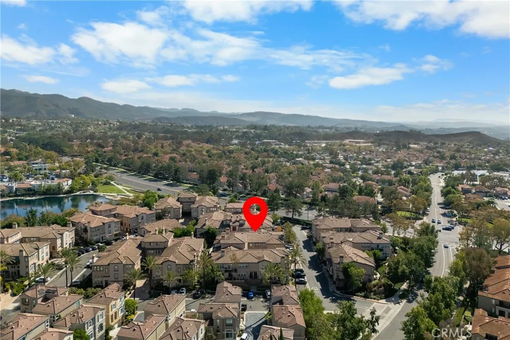 28 Montana Del Lago, Rancho Santa Margarita, California 92688 home-pic-24