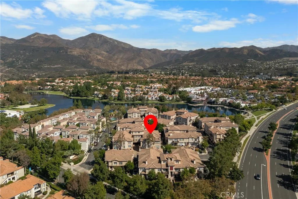 28 Montana Del Lago, Rancho Santa Margarita, California 92688 home-pic-25