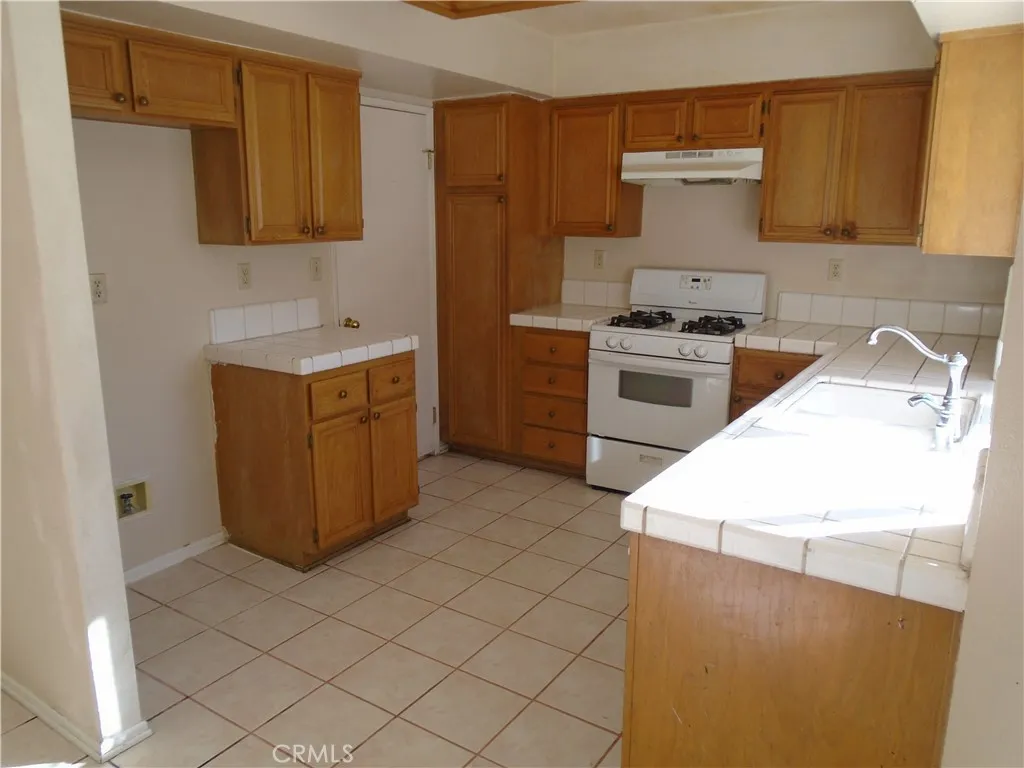 37739 Cardiff, Palmdale, California 93550 home-pic-4