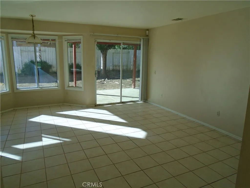 37739 Cardiff, Palmdale, California 93550 home-pic-1