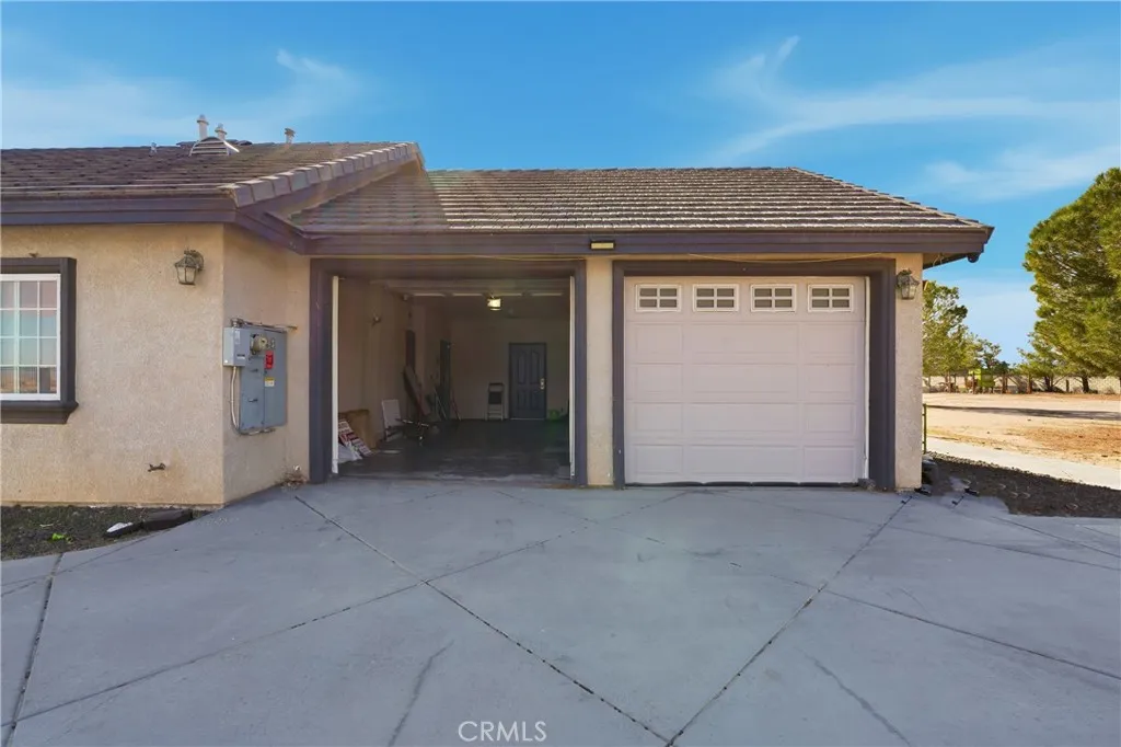 49239 80th Street W, Lancaster, California 93536 home-pic-46