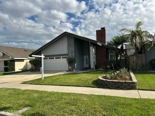 6010 E Camino Manzano, Anaheim, California 92807