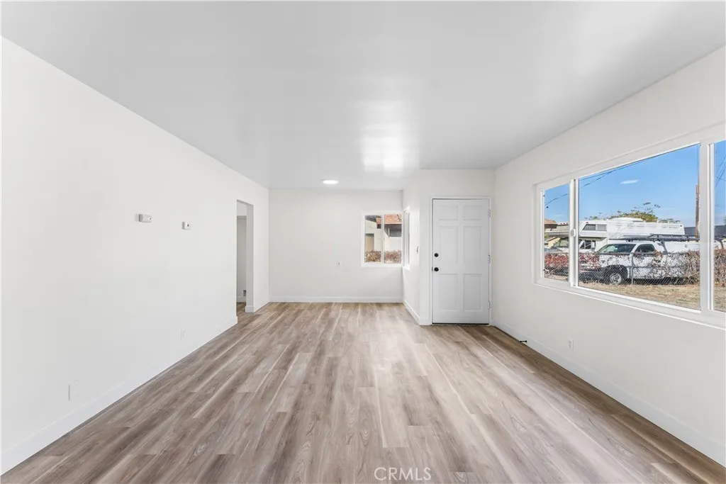 42221 52nd W, Lancaster, California 93536 home-pic-9