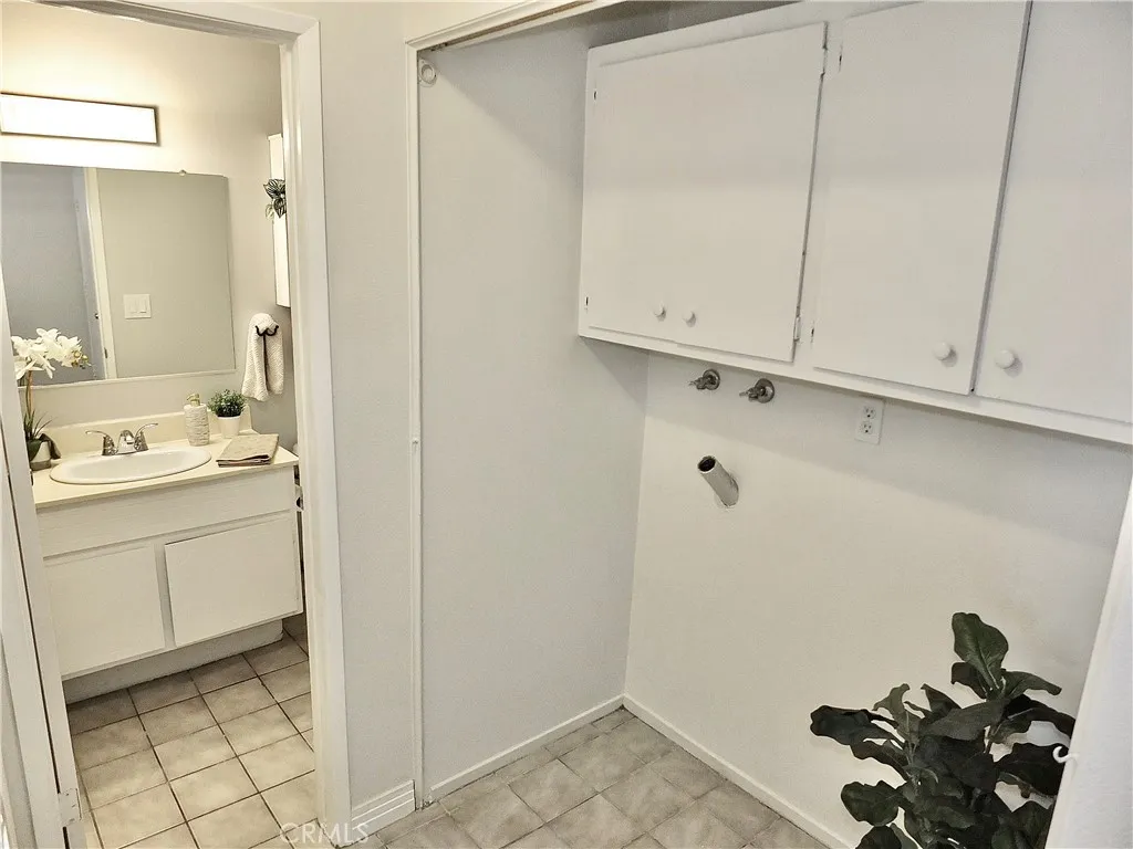 1136 S Dover, Anaheim, California 92805 home-pic-7