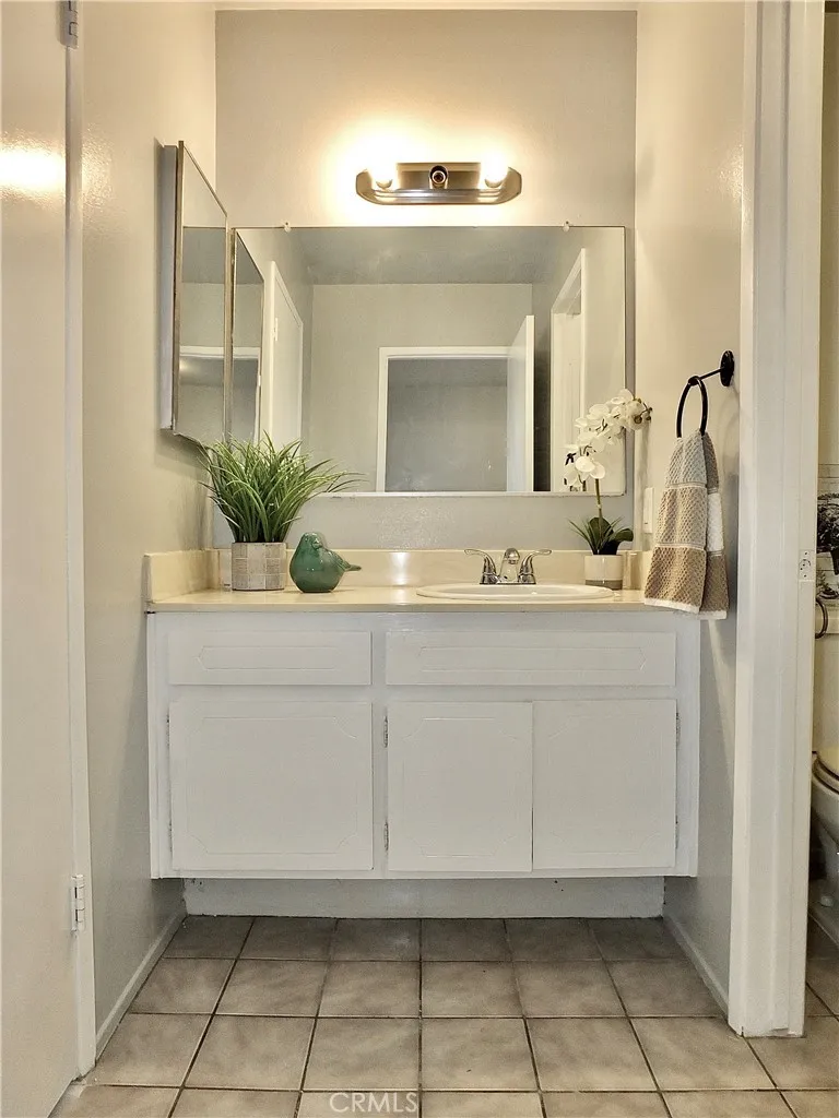 1136 S Dover, Anaheim, California 92805 home-pic-12