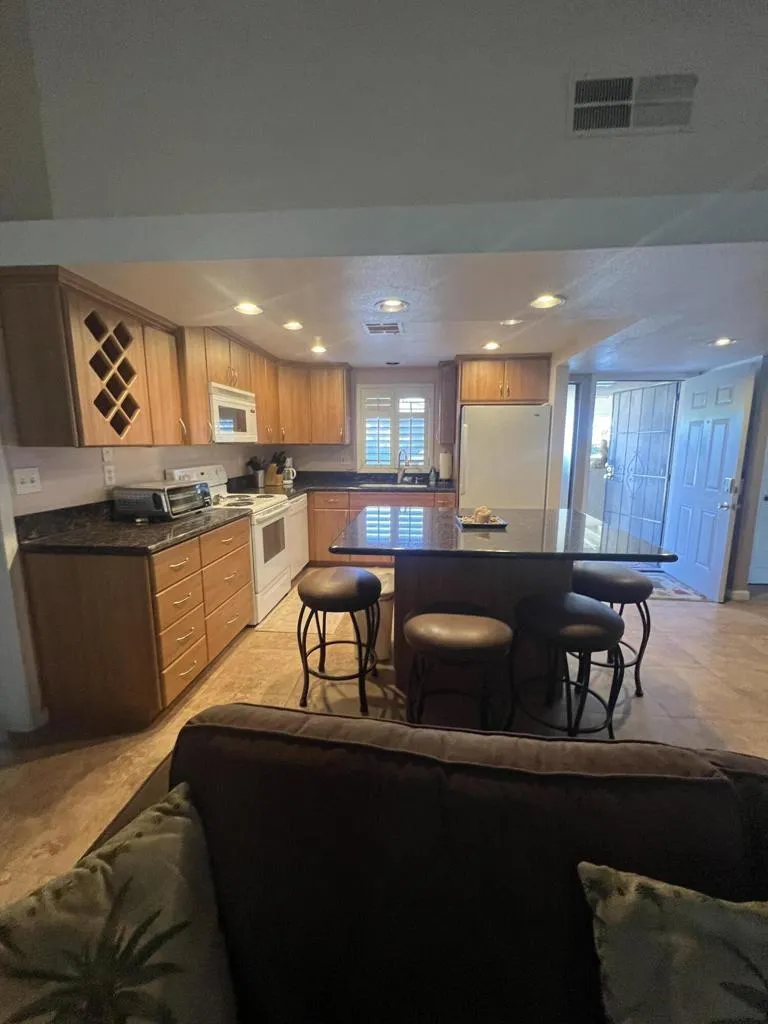 40729 Preston Trail, Palm Desert, California 92260 home-pic-27