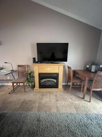 LivingRm.1