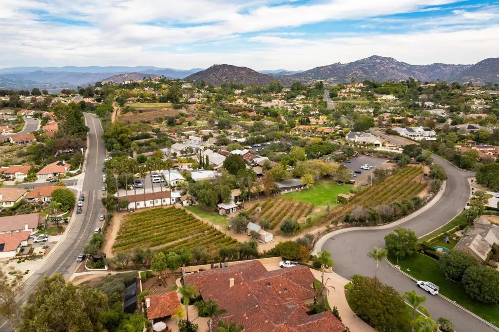 12872 Circulo Dardo, San Diego, California 92128 home-pic-63