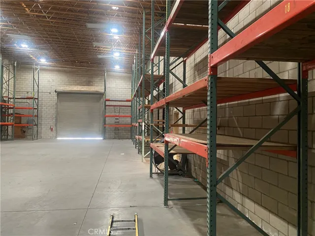 11974 Hemlock, Hesperia, California 92345
