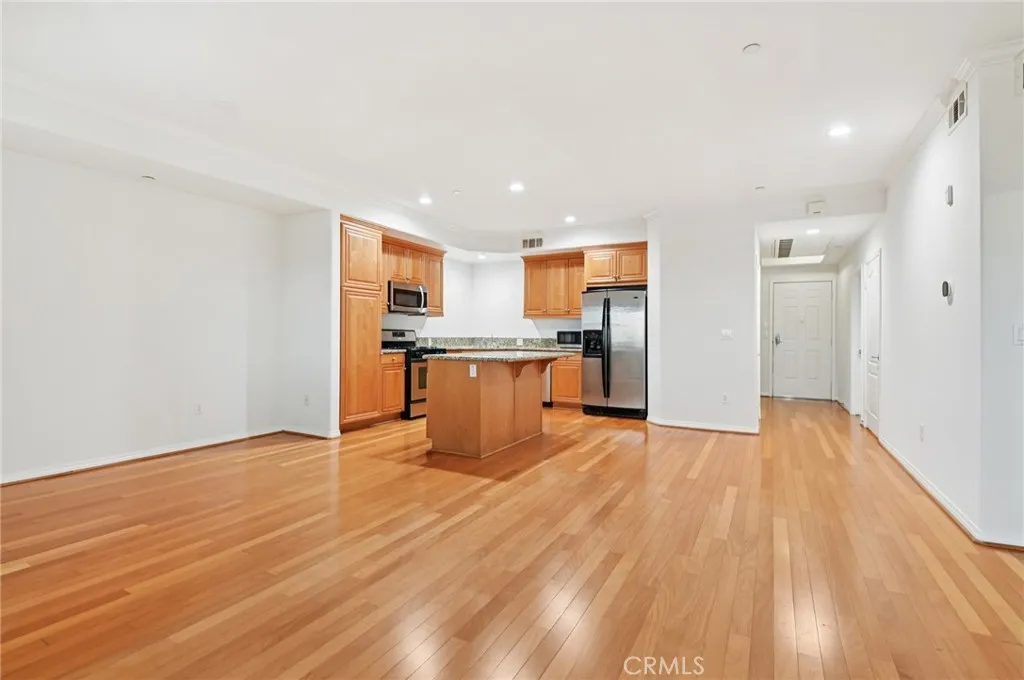 1437 Lomita Boulevard 319, Harbor City, California 90710 home-pic-3