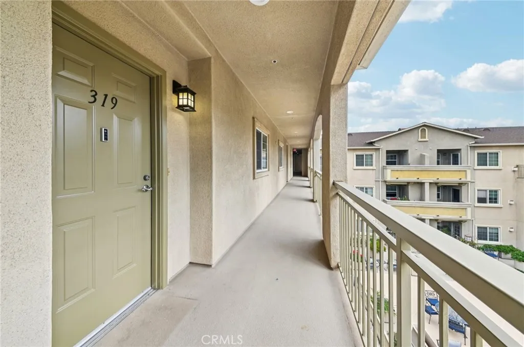 1437 Lomita Boulevard 319, Harbor City, California 90710 home-pic-28