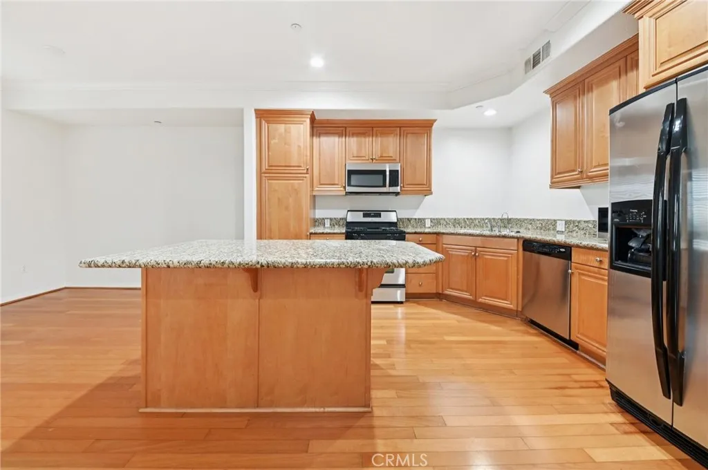 1437 Lomita Boulevard 319, Harbor City, California 90710 home-pic-7