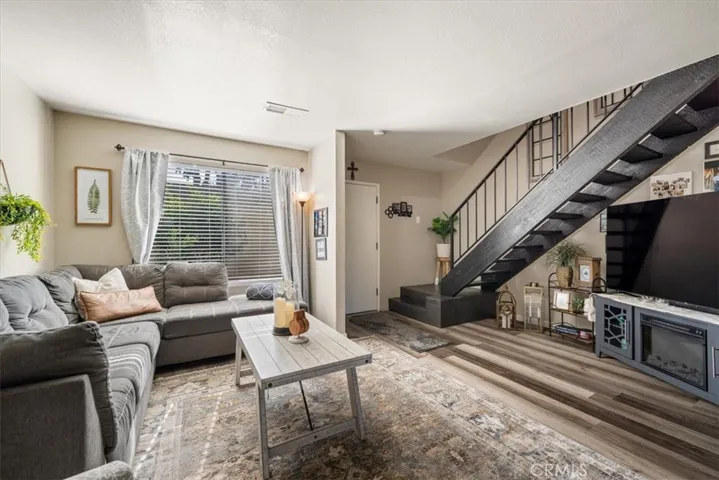 1321 N Bradley 20, Santa Maria, California 93454
