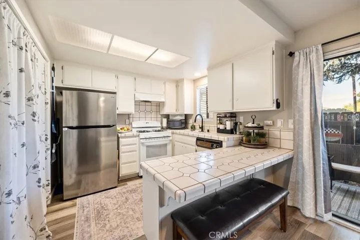 1321 N Bradley 20, Santa Maria, California 93454